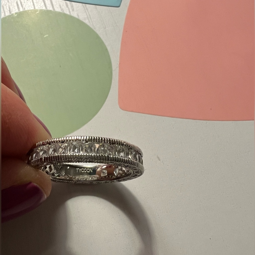 Tycoon Crystal Infinity Ring - Picture 7 of 8
